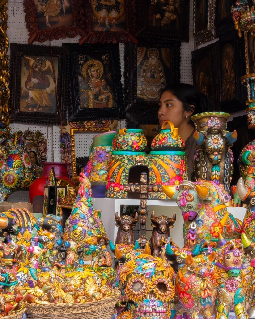 📍Santurantikuy 2023, is the largest Christmas fair in Cusco and Peru. This is where the best ar (1).jpg