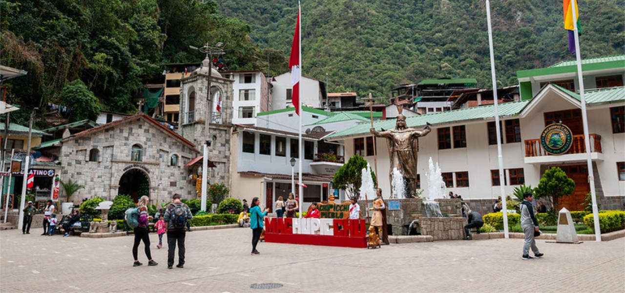 Manco Capac Plaza: The Heart of Aguas Calientes
