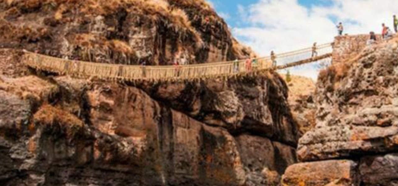 Inca Roads and Bridges: Engineering of the Tahuantinsuyo