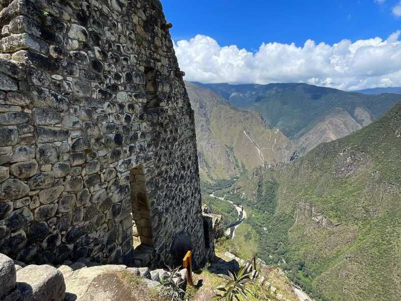 Machu Picchu & Huayna Picchu Enigmatic Full Day Tour