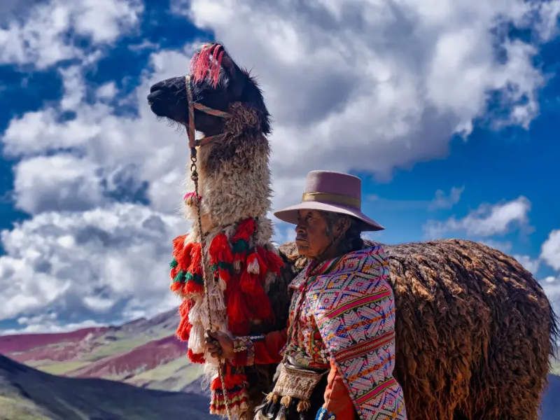 lama-woman.jpg