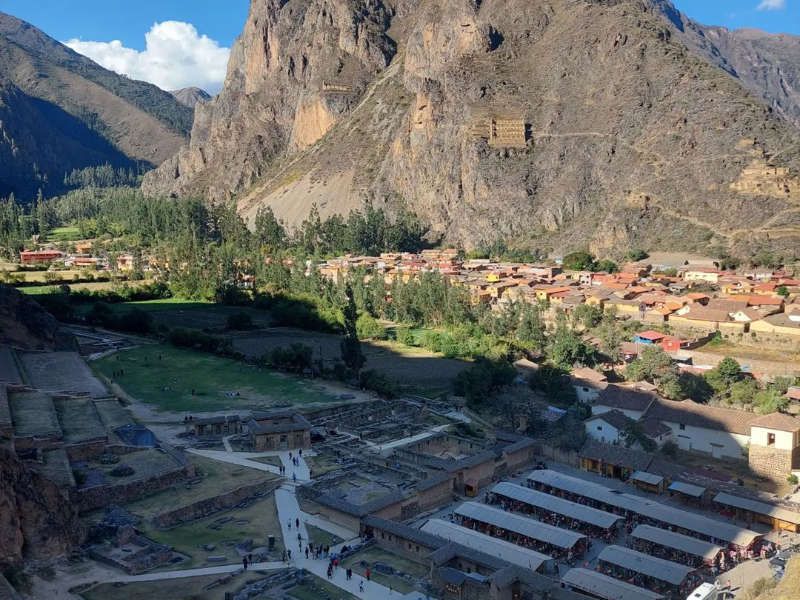 Sacred Valley, Machu Picchu & Rainbow Mountain 3 Days 2 Nights - 2